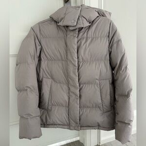 Lululemon - Women’s Grey Wonder Puff Winter Jacket
